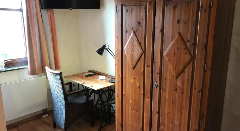 Landhotel Lindenhof photo