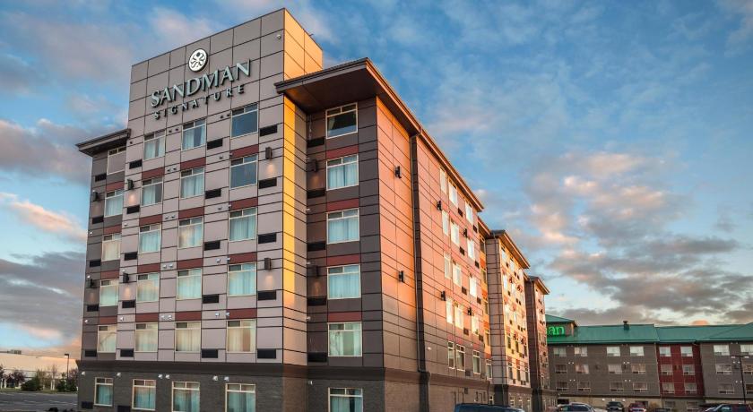Sandman Hotel Calgary Airport