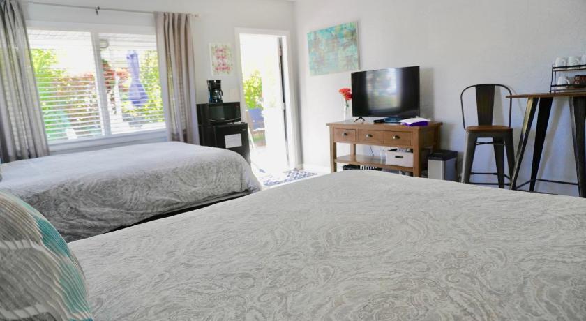 Image of Family Suite 8
