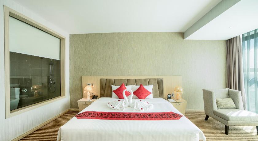 Image of Deluxe Double Room with River View 0