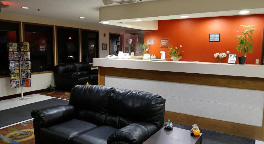 Country Hearth Inn & Suites Kenton photo