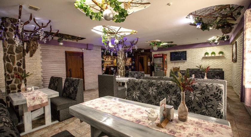 Dovbushanka Hotel photo