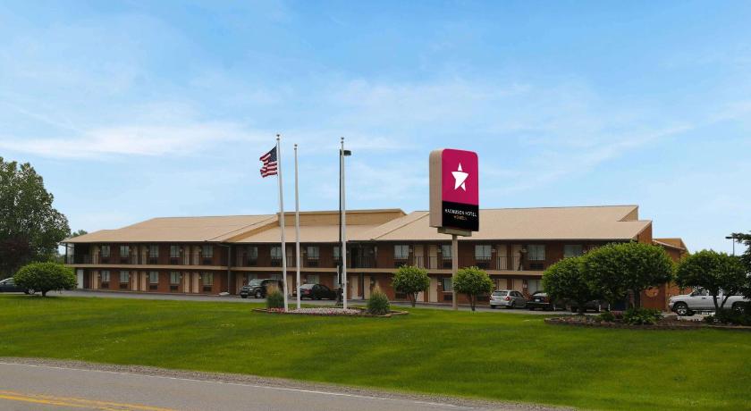 Magnuson Hotel Howell photo