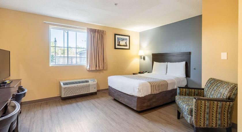 Suburban Extended Stay Hotel Camp Lejeune