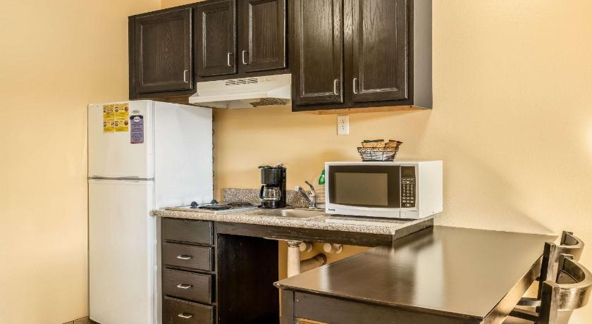 Suburban Extended Stay Hotel Camp Lejeune