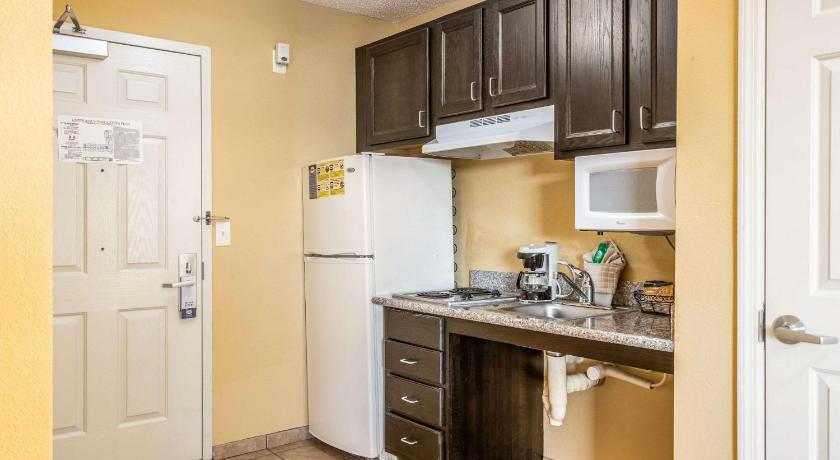 Suburban Extended Stay Hotel Camp Lejeune