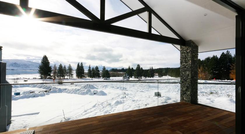 Lake Views at Antler Lodge photo
