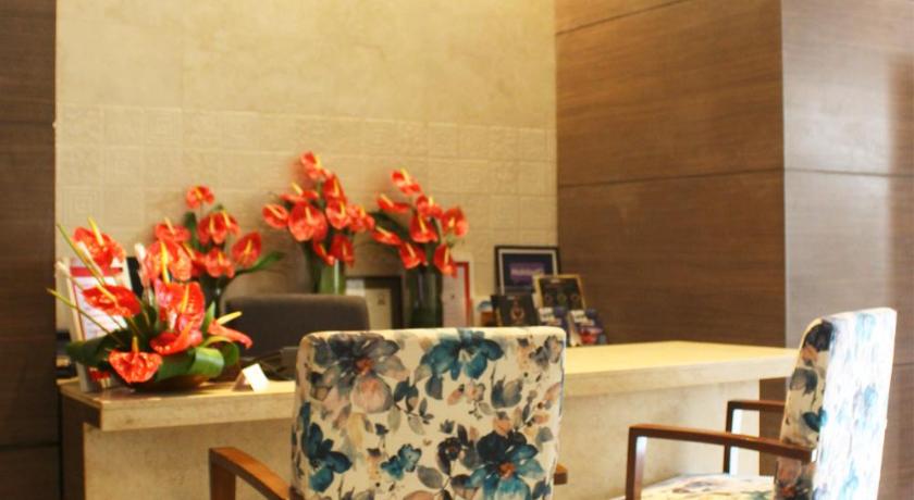 Hotel Park Plaza photo