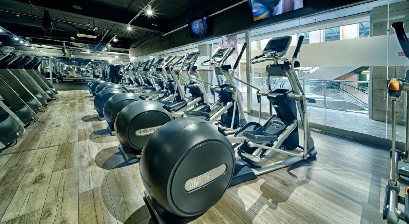 Sky Business Hotel photo