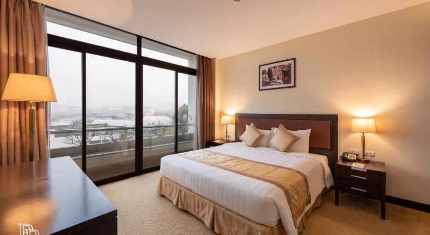  RED RIVER VIEW HOTEL LAO CAI