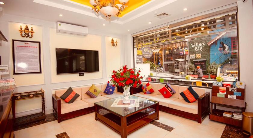 サパ Le Bordeaux Sapa Hotel 3つ星 ホテル プール