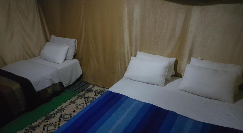 Image of Standard Tent (4 Adults) 4
