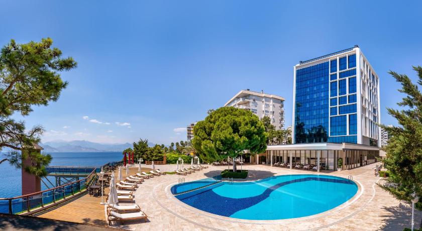 Antalya Hotel Resort & Spa