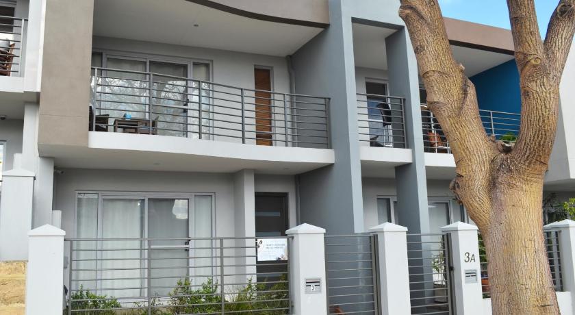 North Coogee Beach House photo