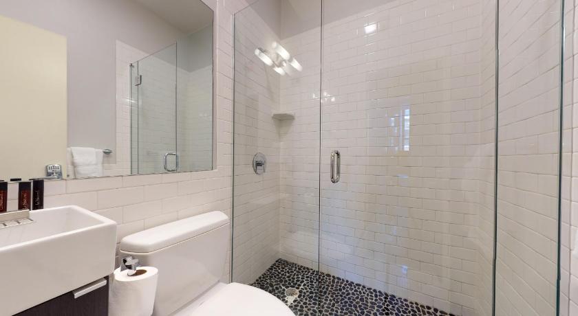 Charming Studio in Boston Brownstone, C. Ave #33 photo