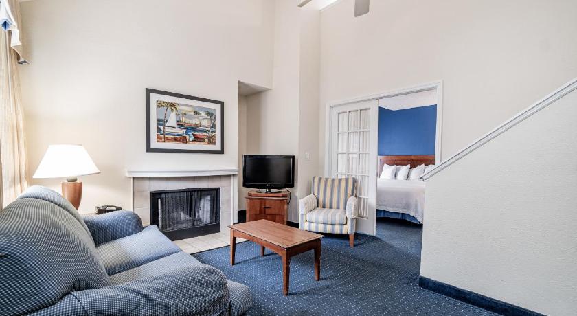 Doral Inn & Suites Miami Airport West