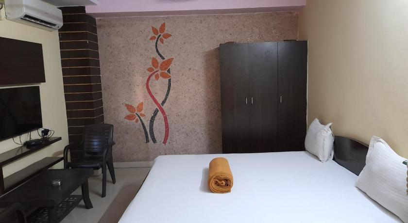 Maruthi Residency Inn