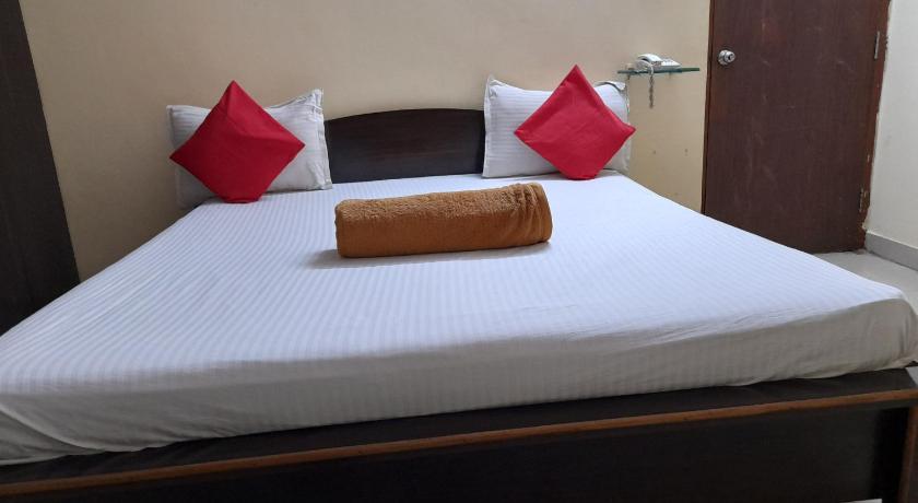 Maruthi Residency Inn