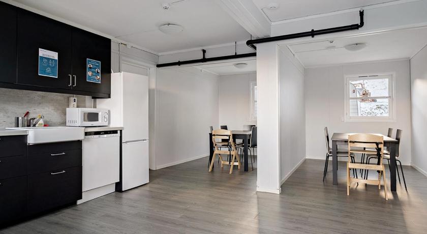 キンサヴィク Hardangerpark AS 4つ星 ゲストハウス 外観