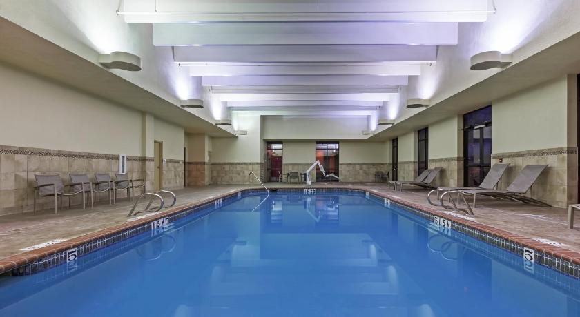 Holiday Inn Springdale-Fayetteville Area