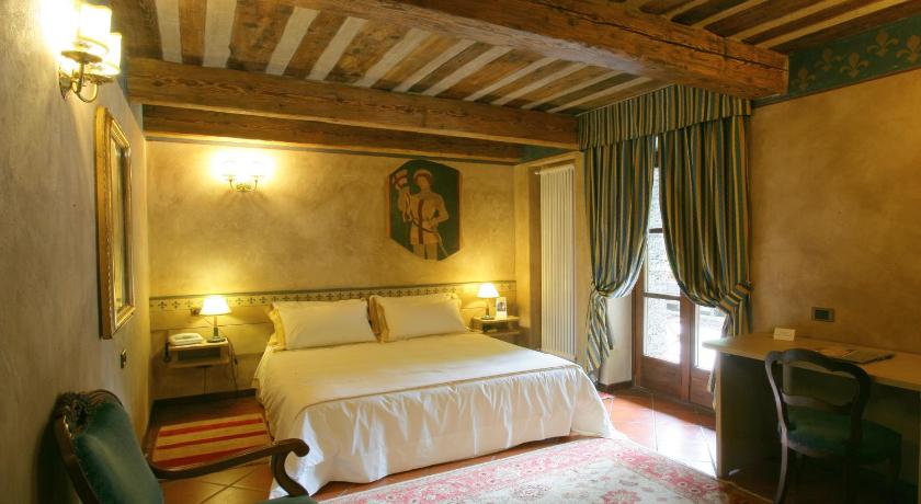 Comfort Double Room, Relais Mont Blanc Hotel & Spa in La Salle