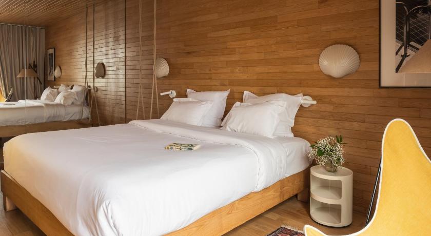 Image of Standard Suite Double Or Twin Garden View 0