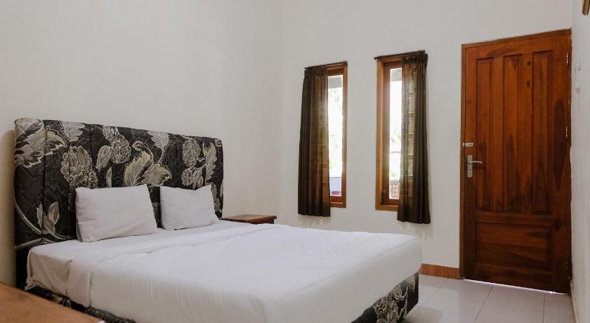 Image of Standard Double Room 2