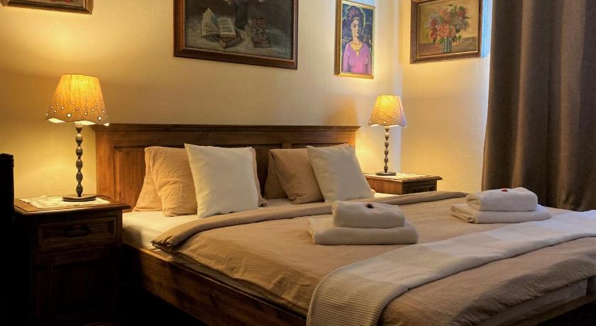 Image of Double Room 4