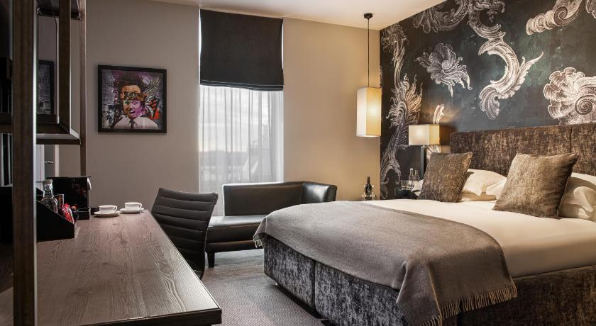 Image of Club Room 0