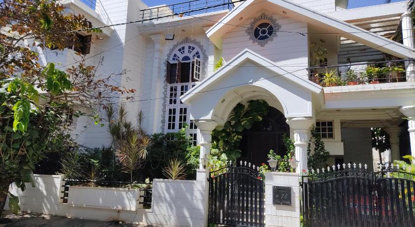 Abode — Hotel in Bangalore