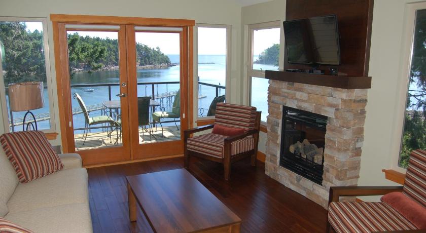 Mayne Island Resort — Hotel in Mayne (BC)