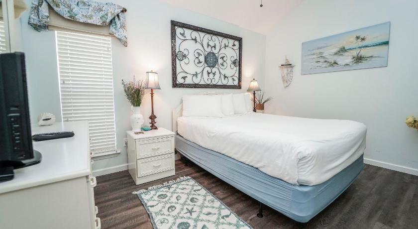 Image of Two-Bedroom Apartment 4