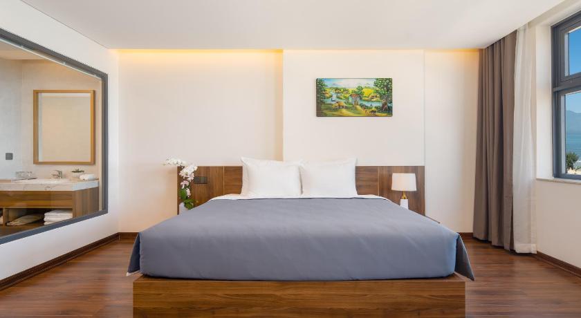 Image of Ocean View Suite 4