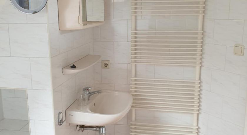 弗里斯湖区 Vakantiehuis Doelestee 4星级 单人房 餐厅