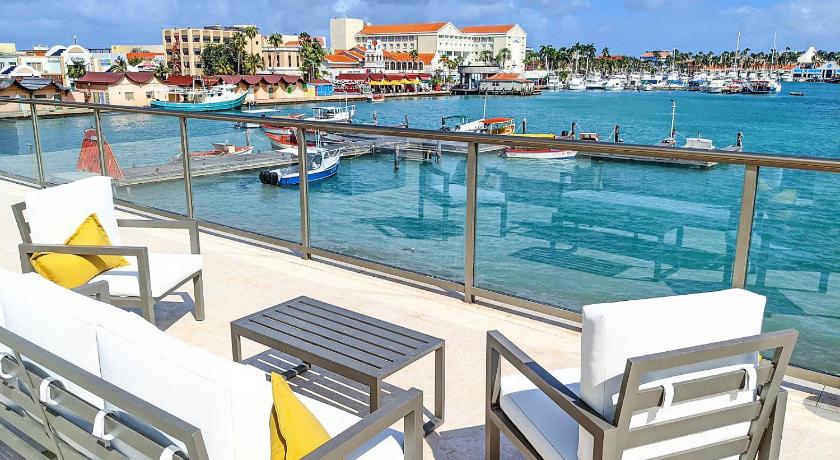 Luxury condo with infinity pool & ocean view photo