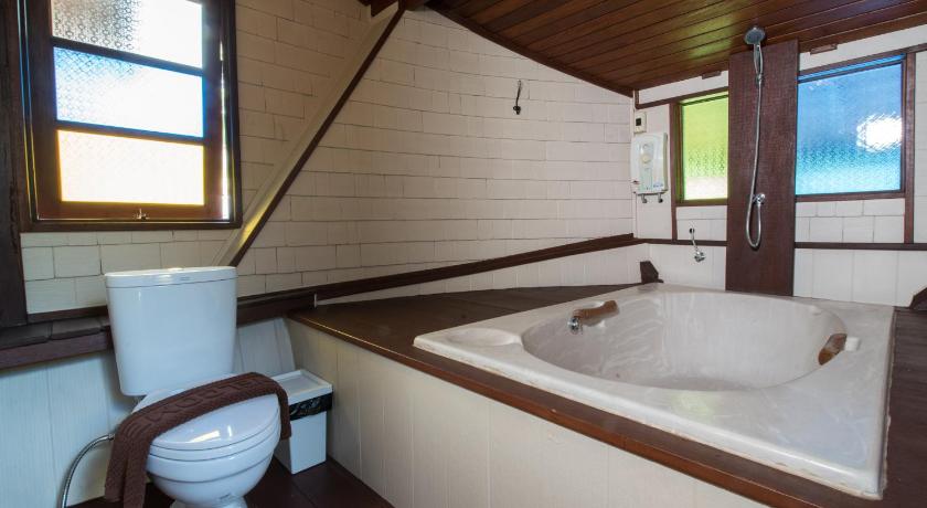 Image of Family Suite 9
