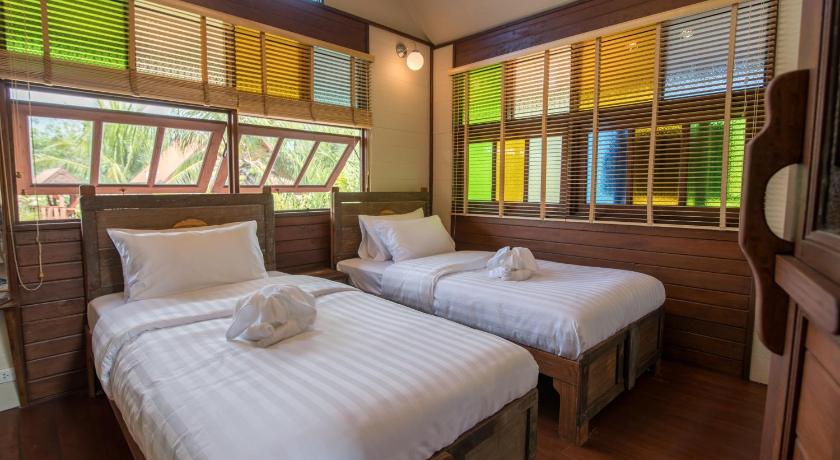Image of Three-Bedroom House 3