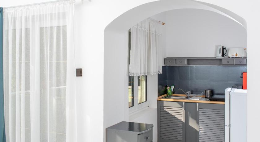 Image of Apartment with Balcony 5