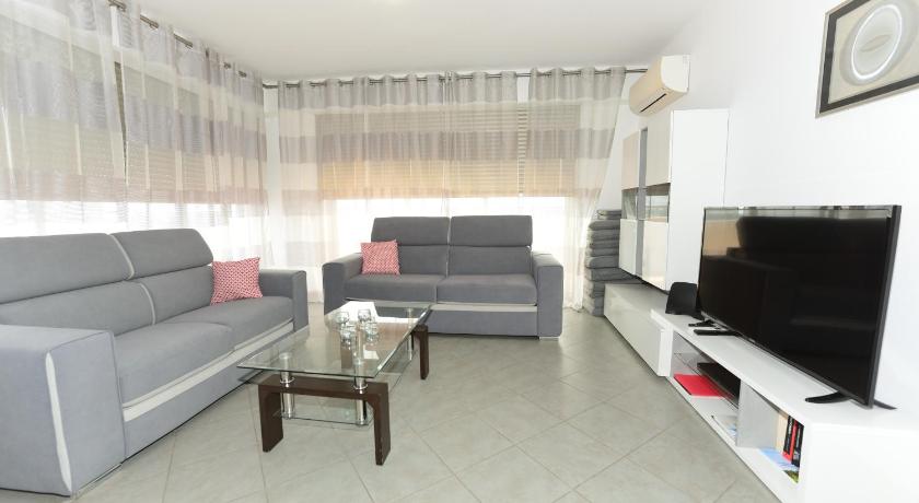 Imagem de Apartamento com Terraço (Apartment with Terrace) 7
