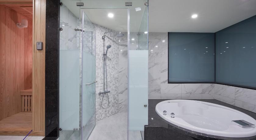 Image of Presidential Suite 2