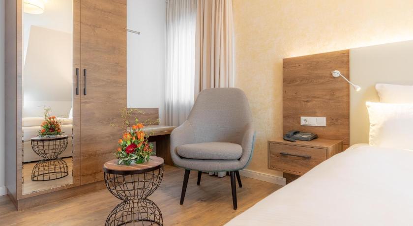 Image of Classic Room 5