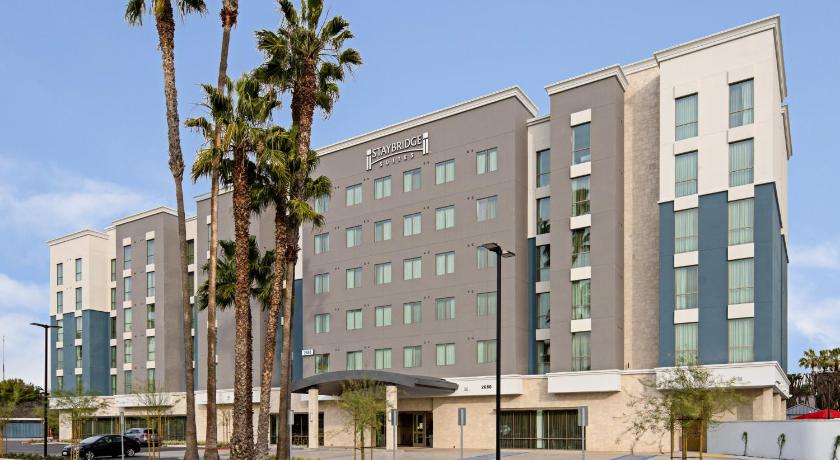 Staybridge Suites Long Beach Airport