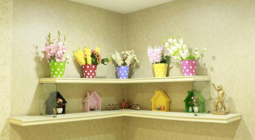 A convenient home stay in city centre - Ameerpet photo