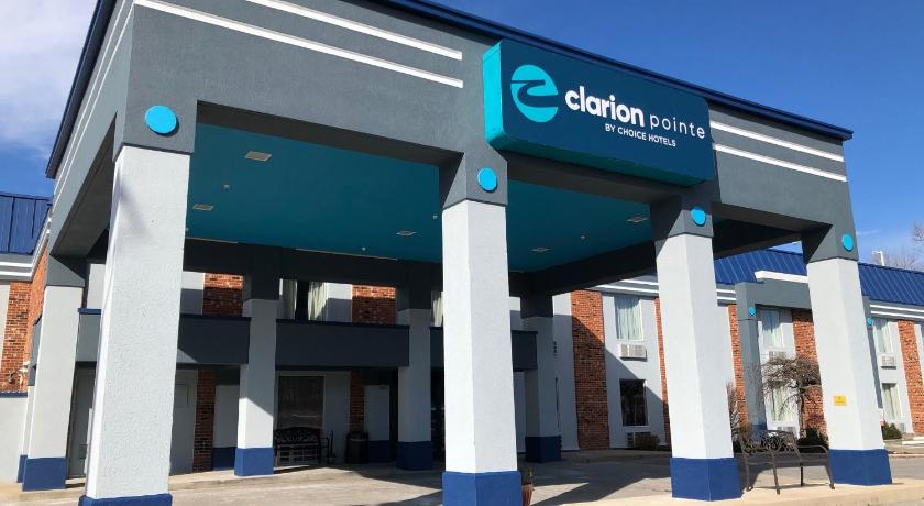 Clarion Pointe