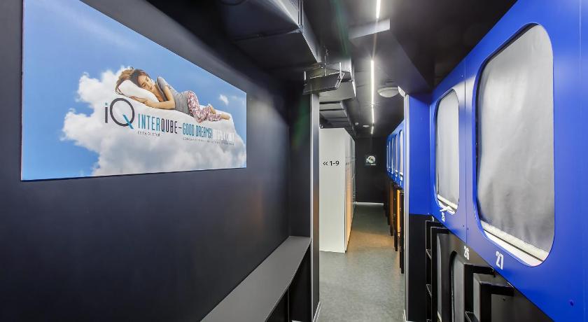 Capsule Hotel InterQUBE Bolshaya Polyanka photo