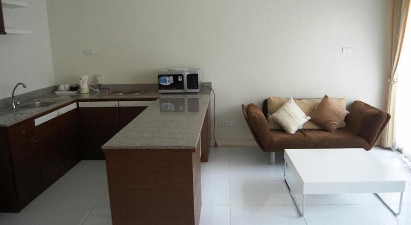 Image of One Bedroom Suite King 14