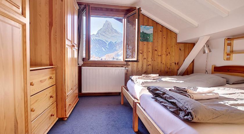 Apartment with beautiful views in Zermatt photo