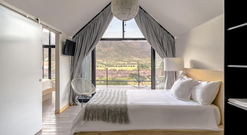 Oeno Wine Lodge photo