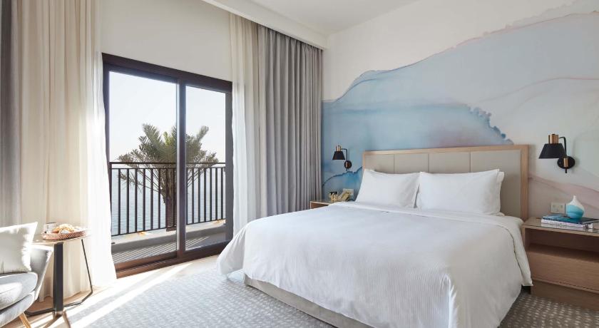 Image of 1 Bedroom Sea View 5