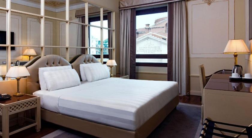 Image of Suite 3
